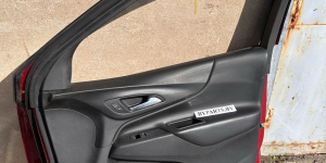 Обшивка двери передней правой, Chevrolet Equinox 3 поколение