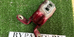 Петля двери передней левой, Chevrolet Equinox 3 поколение