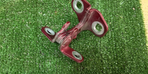 Петля двери задней левой, Chevrolet Equinox 3 поколение