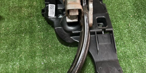 Педаль тормоза, Chevrolet Equinox 3 поколение