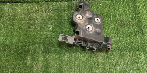 Кронштейн крепления бампера заднего правый, Chevrolet Equinox 3 поколение