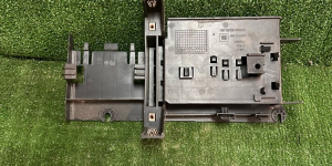 Кронштейн (крепление), Chevrolet Equinox 3 поколение